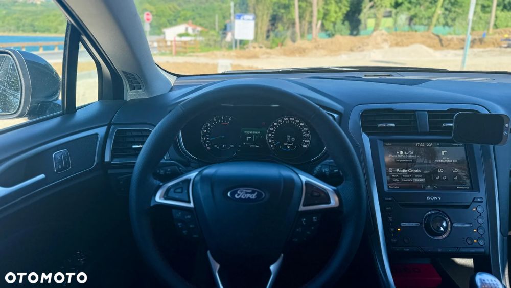 Ford Mondeo 2.0 TDCi Titanium - 20