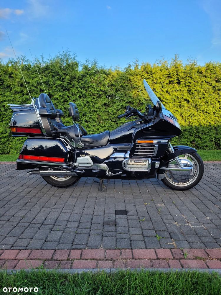 Honda GL - 2