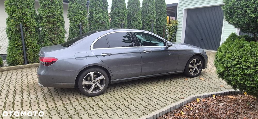Mercedes-Benz Klasa E 200 4-Matic - 6