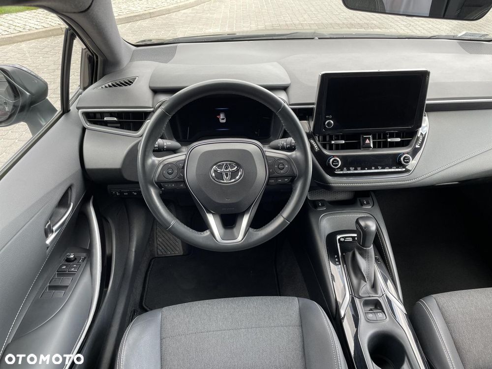 Toyota Corolla 1.8 Hybrid Comfort - 10