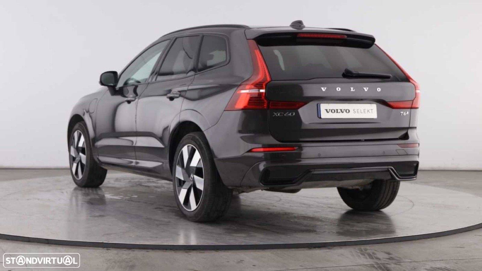 Volvo XC 60 2.0 T6 PHEV Plus Dark AWD - 6