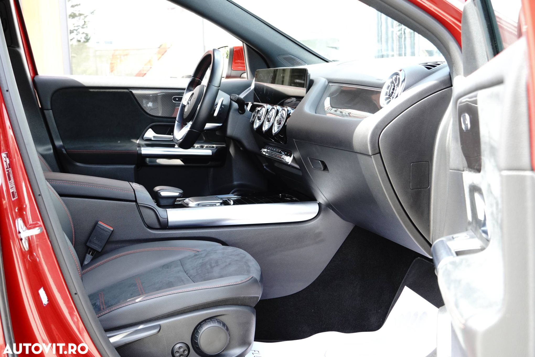 Mercedes-Benz GLA - 20