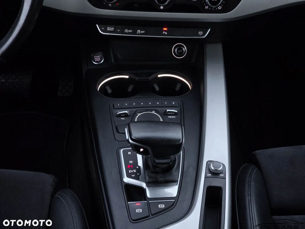 Audi A4 Avant 2.0 TDI S tronic quattro sport - 31