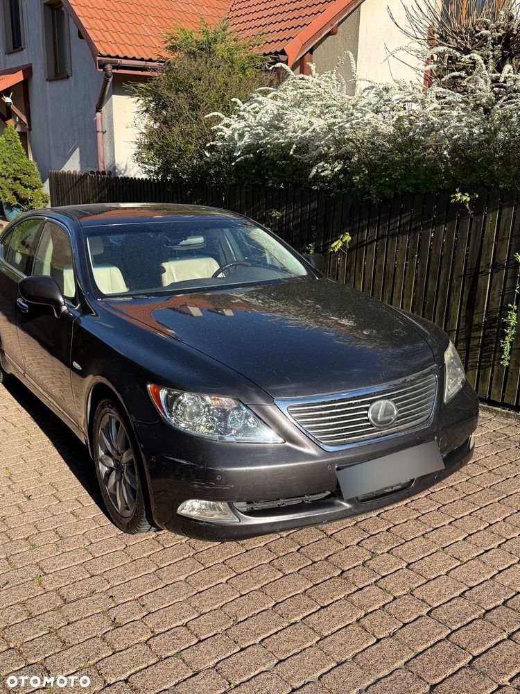 Lexus LS 460 Prestige AWD - 5