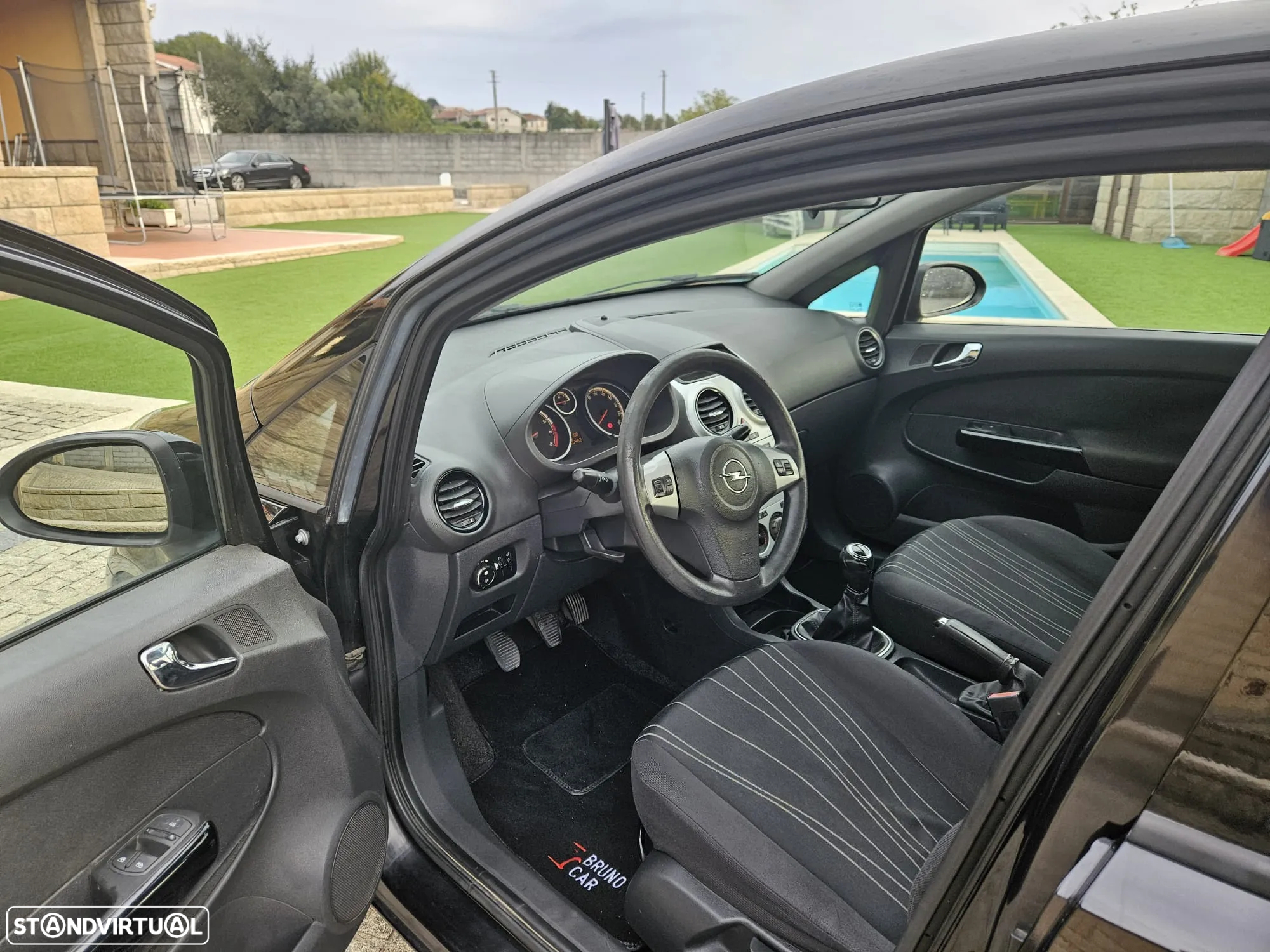 Opel Corsa 1.2 Enjoy - 9