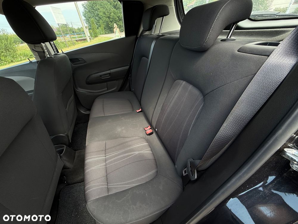 Chevrolet Aveo 1.4 16V LS - 7