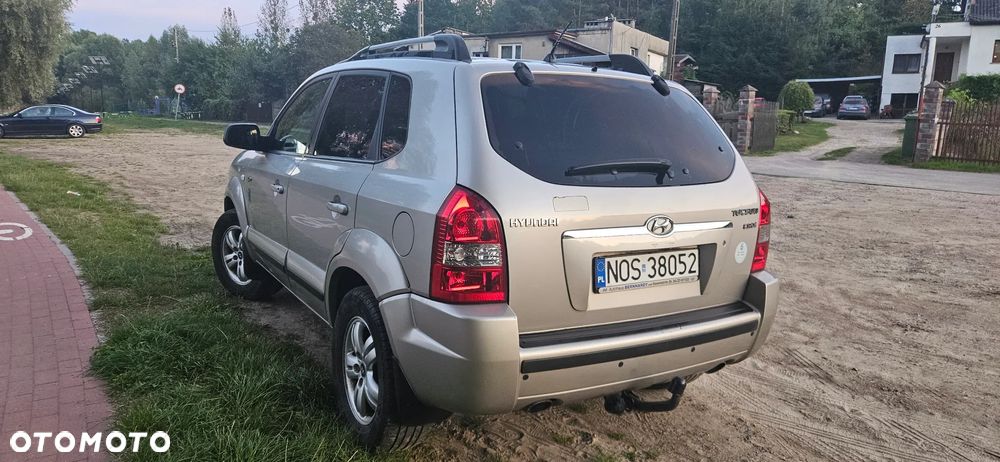 Hyundai Tucson 2.0 CRDi Premium - 6
