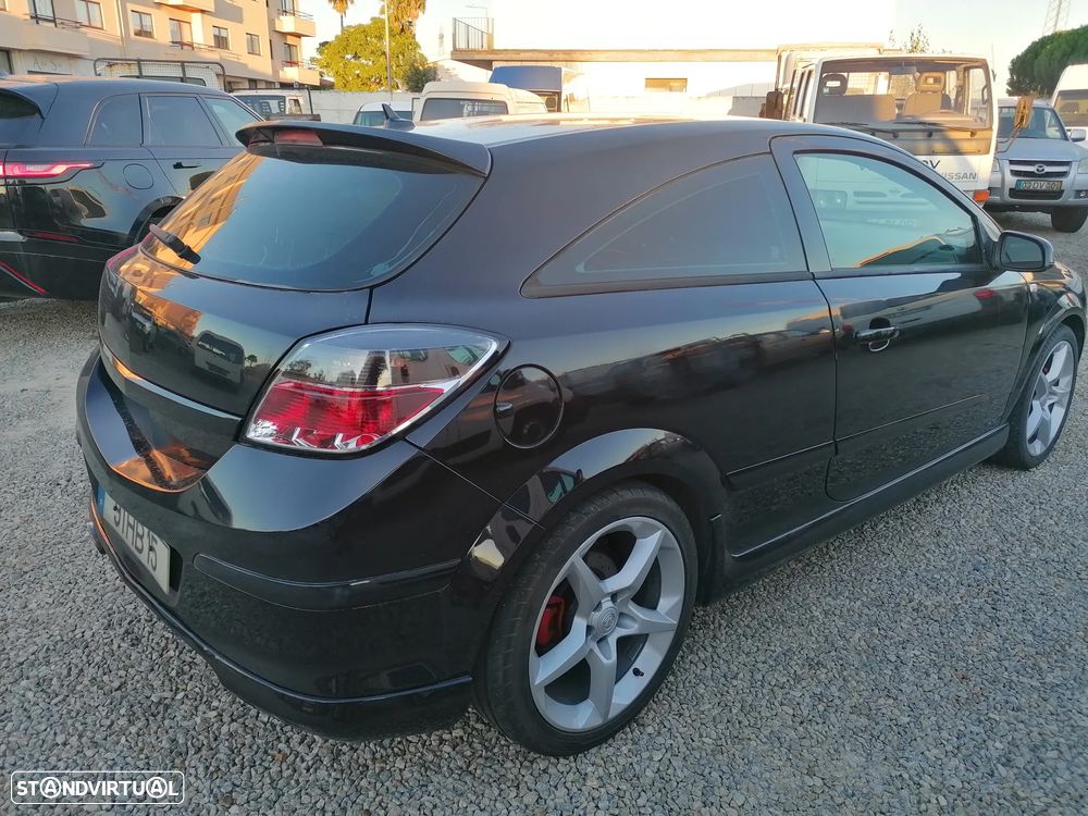 Opel Astra GTC Sport Van - 4