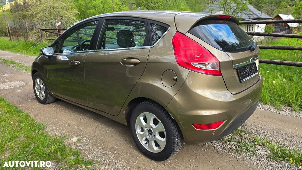Ford Fiesta 1.25 Titanium - 8