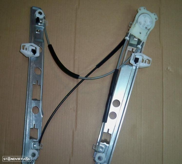Elevador vidros Renault Megane II 5 Portas NOVO - 2