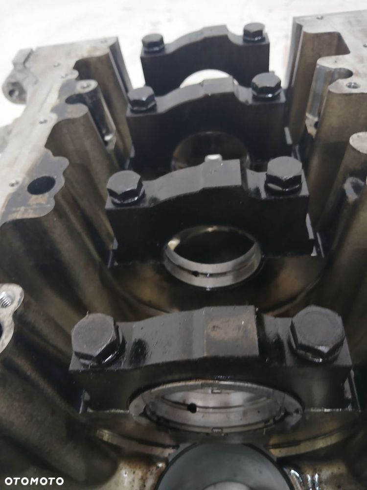 BMW E60 3.0 D BLOK SILNIKA 306D3 7792822 - 16