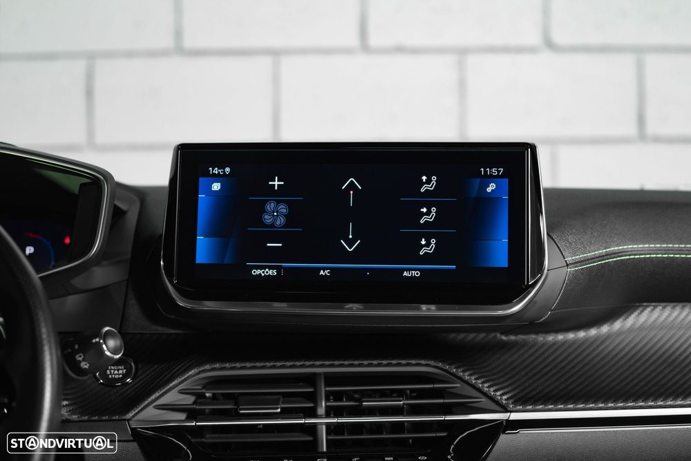 Peugeot 208 1.2 PureTech GT EAT8 - 17