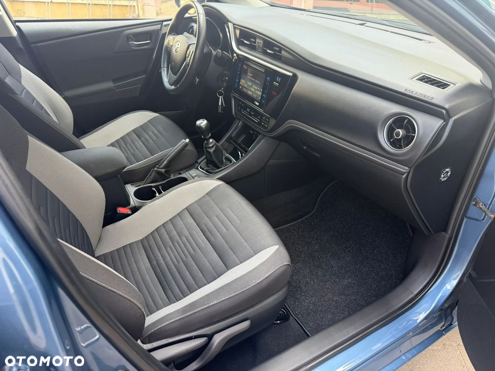 Toyota Auris 1.2 Turbo Edition S+ - 34