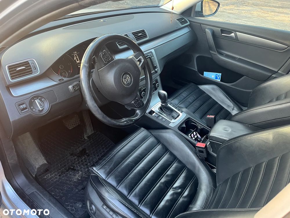 Volkswagen Passat 2.0 TDI 4Mot Highline DSG - 7
