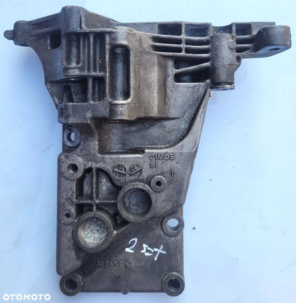 ŁAPA WSPORNIK SILNIKA ALTERNATORA BMW E60 E61 E63 E64 7533840 - 1