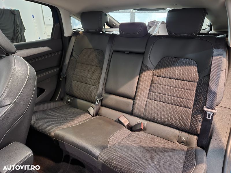 Renault Arkana E-TECH Intens - 14