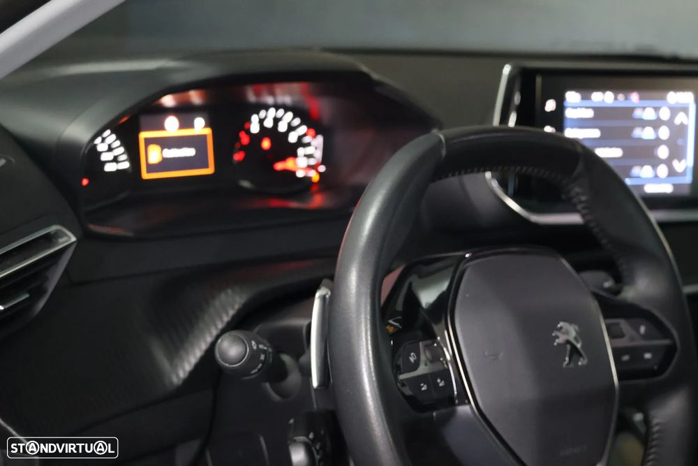 Peugeot 2008 - 7