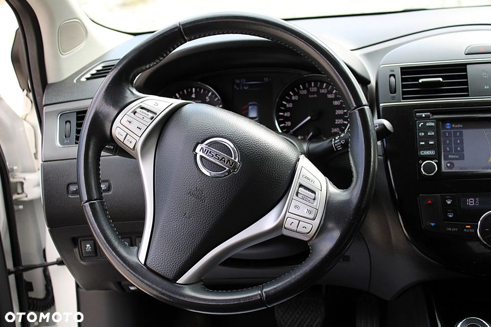 Nissan Pulsar 1.2 DIG-T Xtronic Tekna - 17