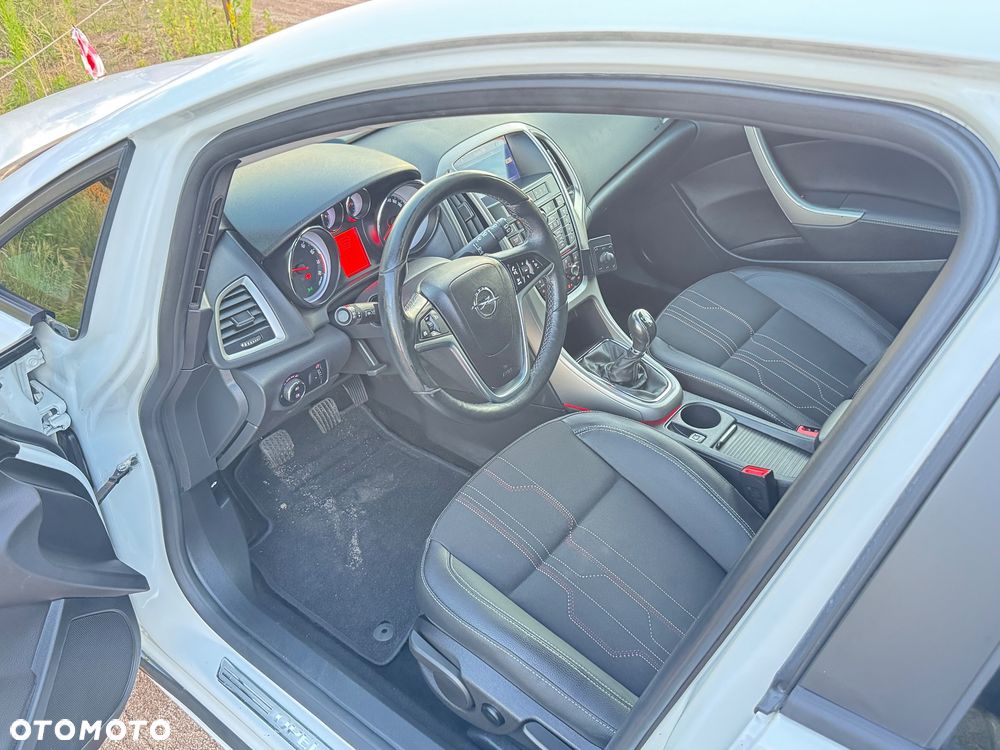 Opel Astra 1.4 T Edition 150 - 21