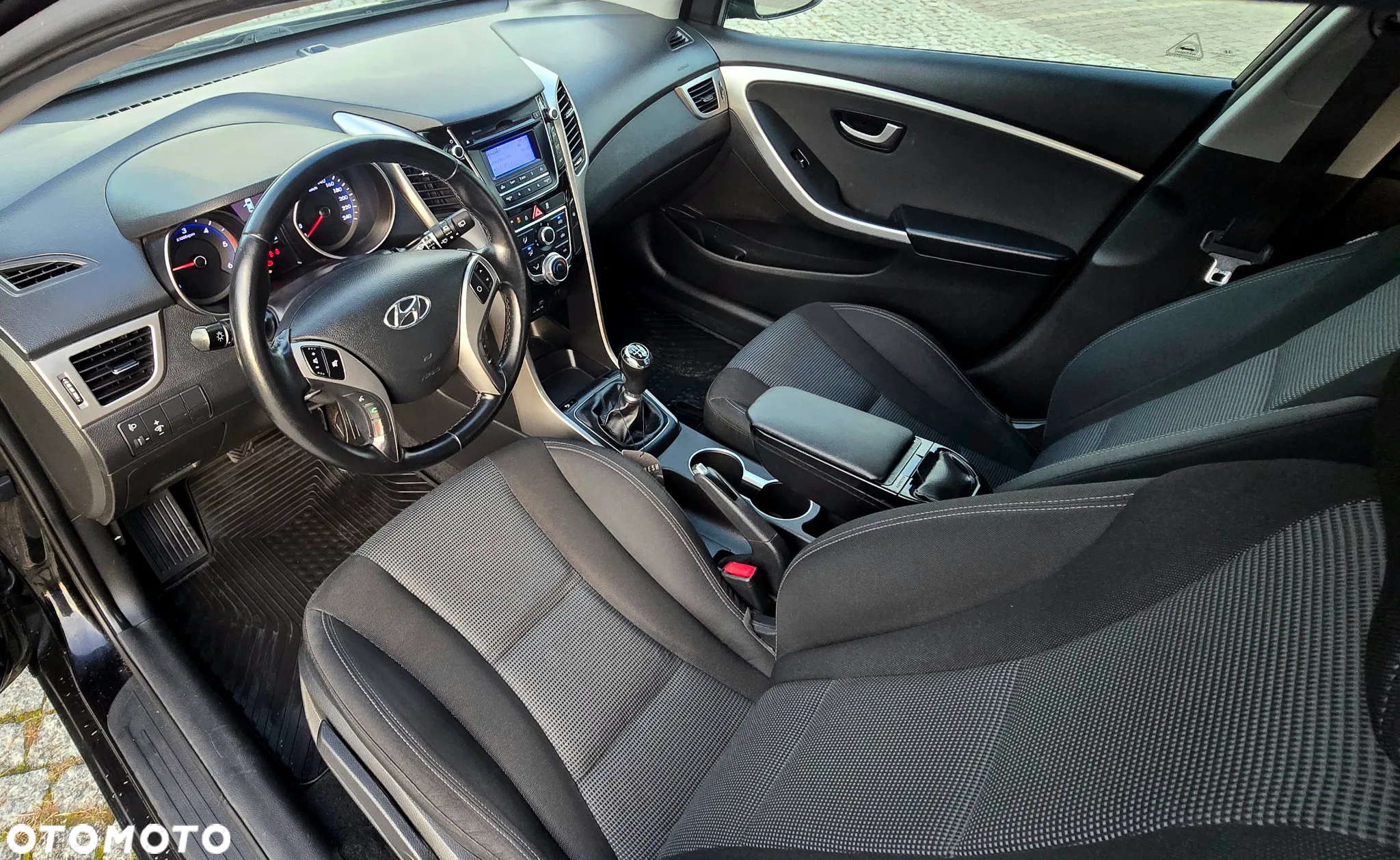 Hyundai i30 1.4 CRDi Classic + - 7