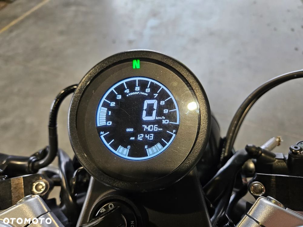 Brixton Crossfire - 6