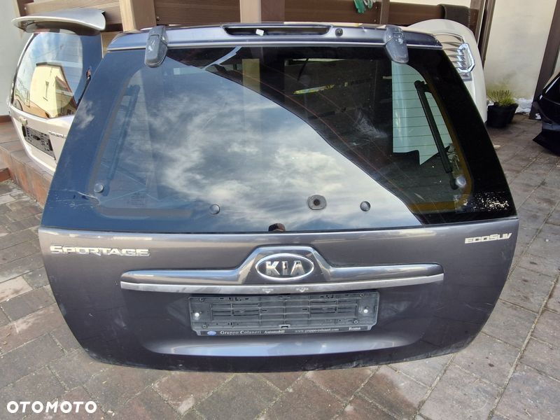 KIA SPORTAGE II 2 KLAPA BAGAŻNIKA TYŁ TYLNA - 1