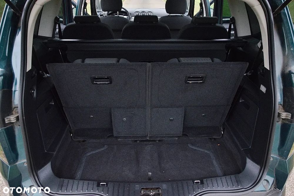 Ford S-Max 2.0 Titanium - 19