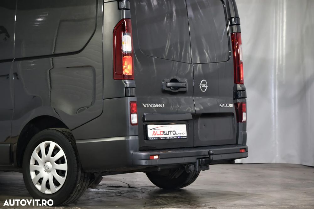 Opel Vivaro - 16