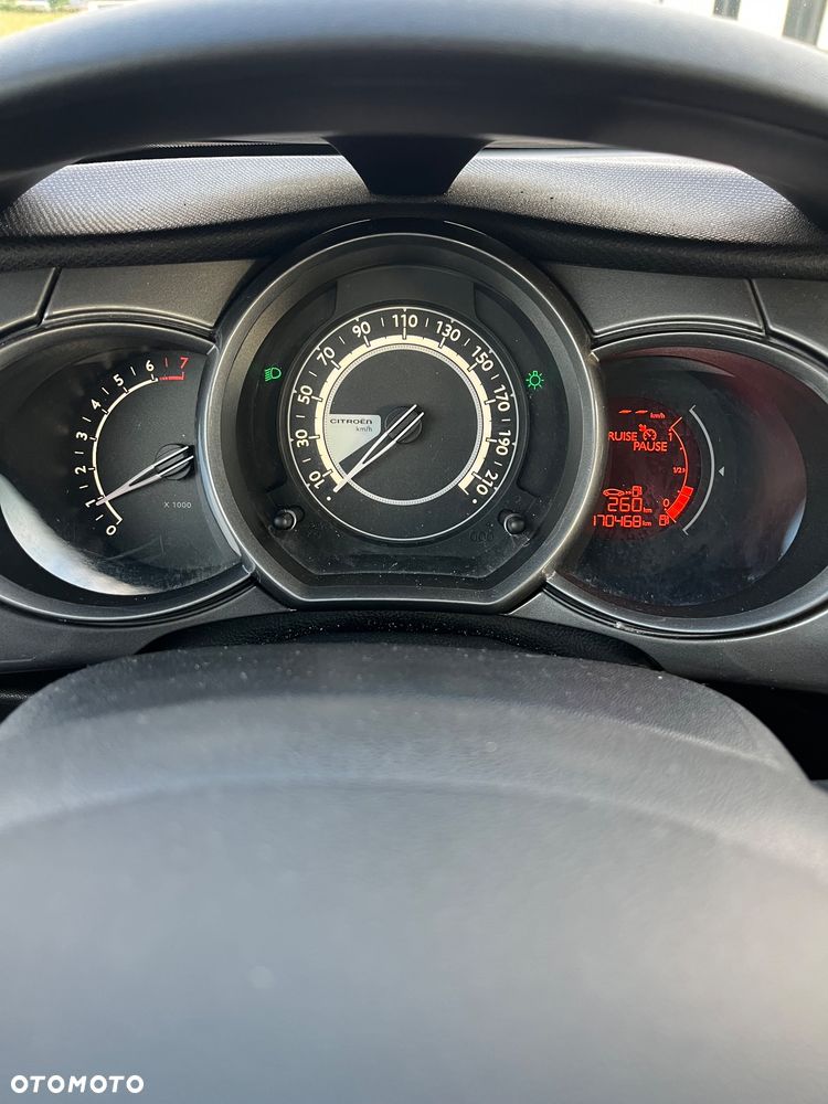 Citroën C3 1.2 PureTech Exclusive - 18