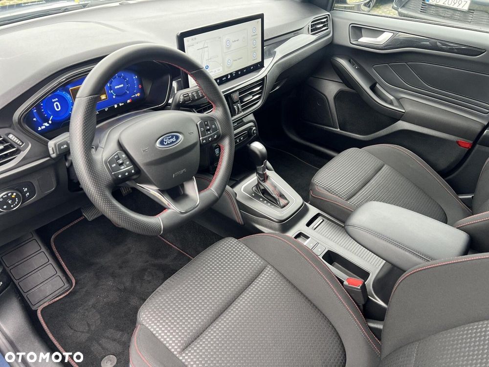 Ford Focus - 10