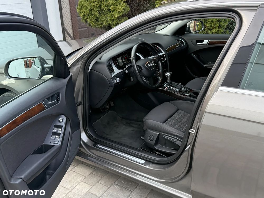 Audi A4 Avant 2.0 TDI DPF clean diesel quattro S tronic Ambition - 7