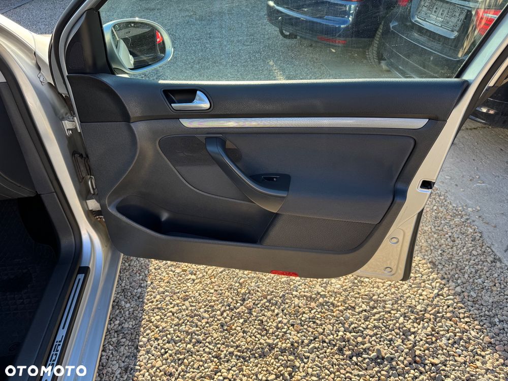 Volkswagen Golf 1.6 Goal - 20