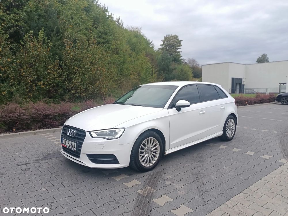 Audi A3 Sportback 1.6 TDI Sport - 1