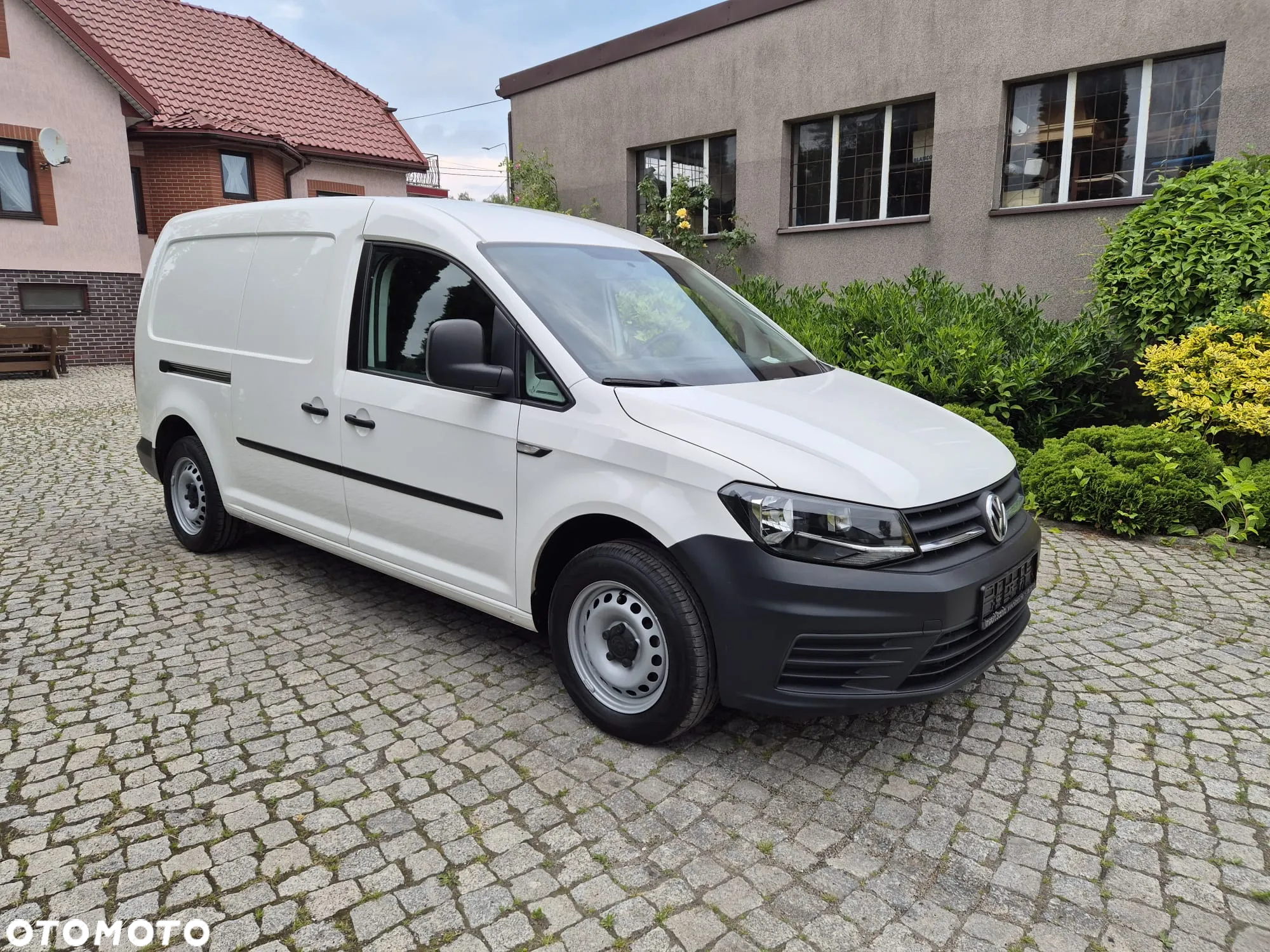 Volkswagen CADDY MAXI - 26