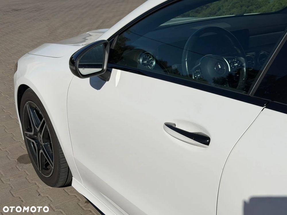 Mercedes-Benz CLA - 10