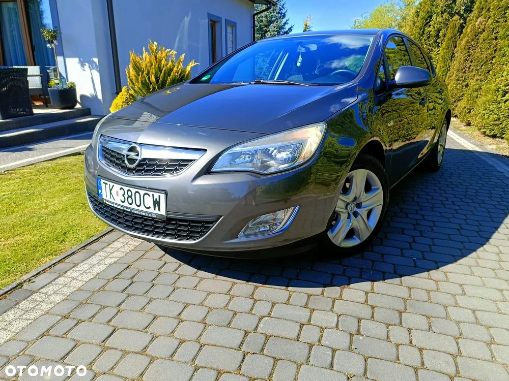 Opel Astra 1.4 T Cosmo - 13