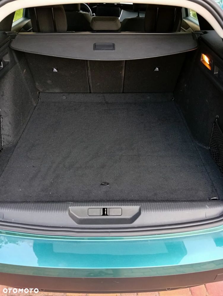Peugeot 308 1.2 PureTech Active Pack S&S EAT8 - 18