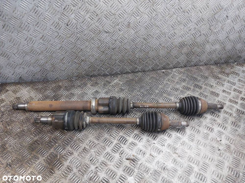 PÓŁOŚ LEWY PRZÓD + PRAWY PRZÓD 5B FORD FIESTA MK6 MK7 08-17 1.25 16V - 1