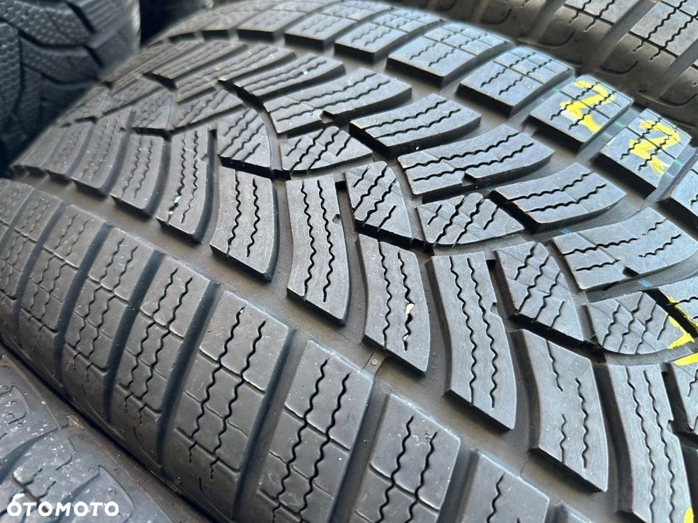 225/45r18 Goodyear UltraGrip_7,5mm_4szt_(120) - 7