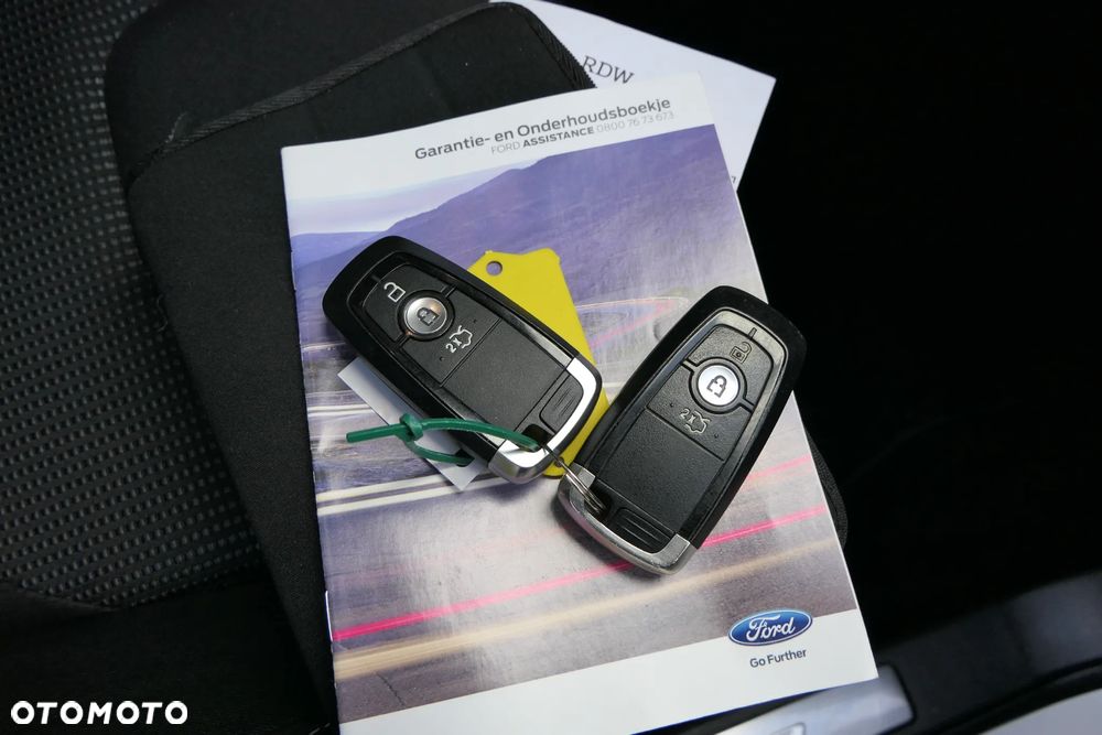 Ford Mondeo 2.0 Ti-VCT Titanium - 19