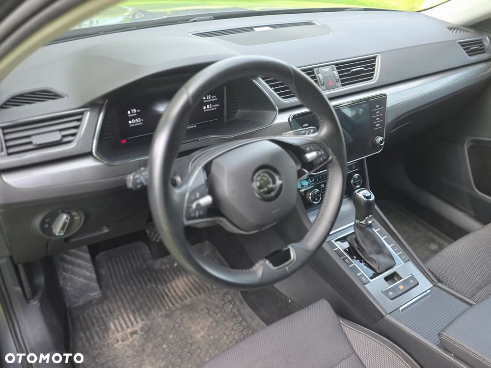 Skoda Superb 2.0 TDI SCR Style DSG - 7