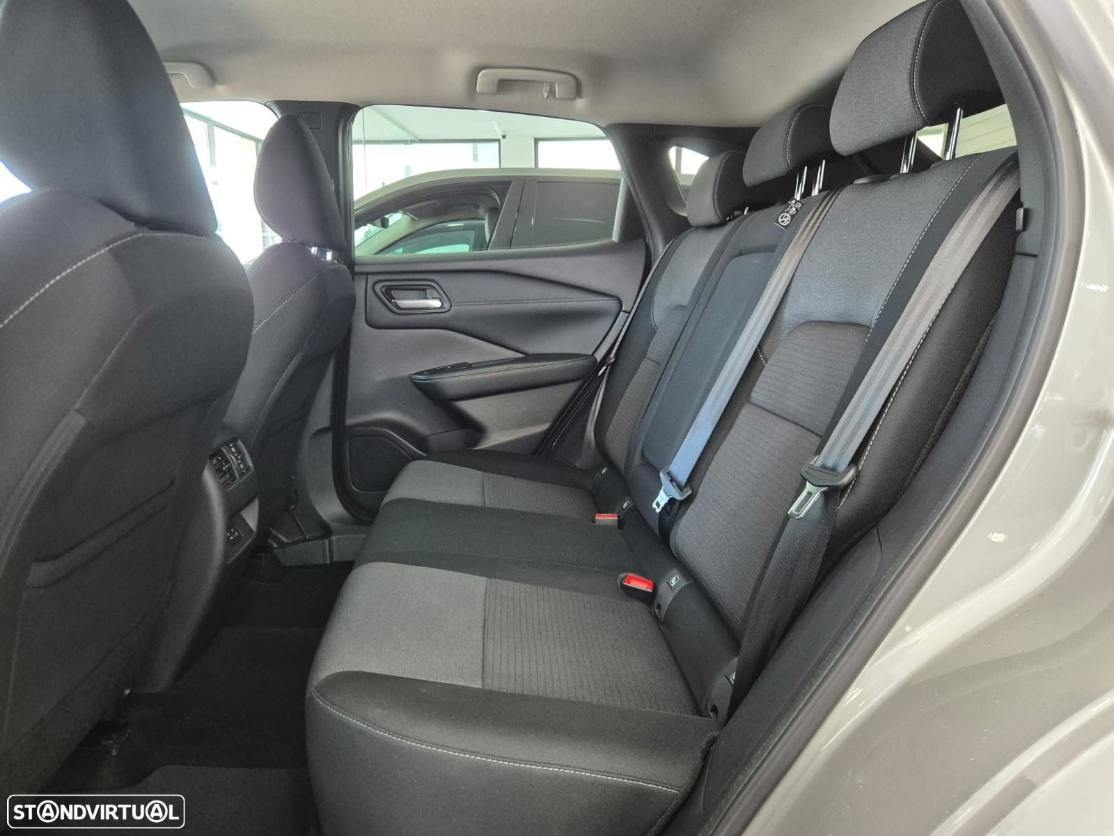Nissan Qashqai 1.3 DIG-T Acenta - 11