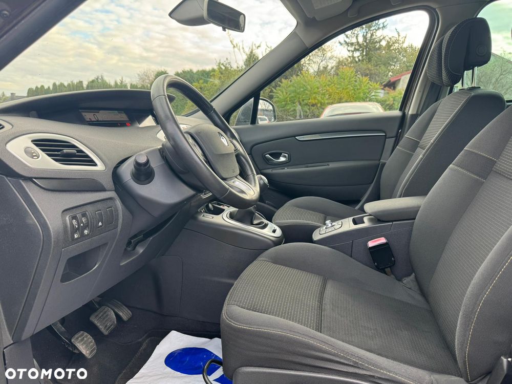 Renault Grand Scenic TCe 130 Dynamique - 11