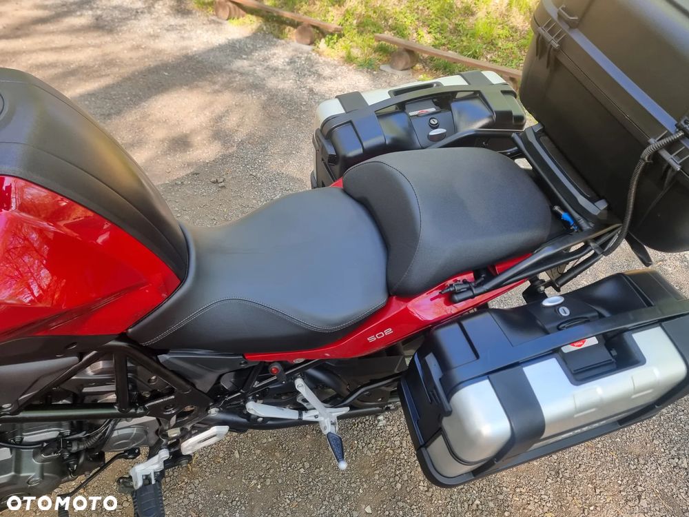 Benelli TRK 502 - 5