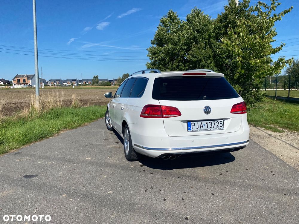 Volkswagen Passat 2.0 TDI Comfortline - 10