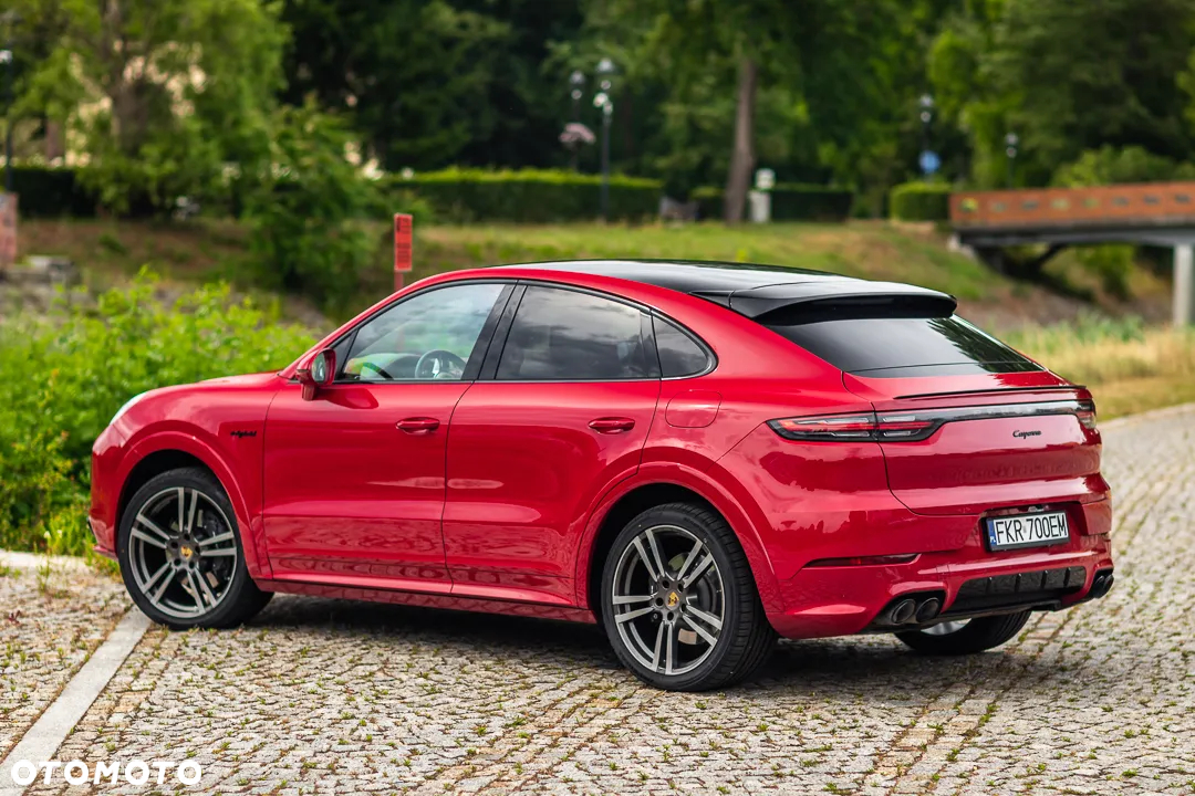 Porsche Cayenne - 16