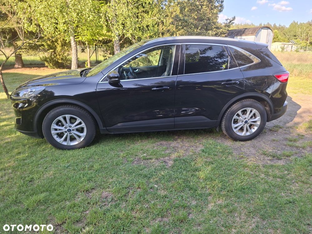 Ford Kuga - 4