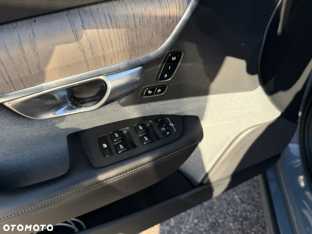 Volvo V90 B5 D AWD Inscription - 27