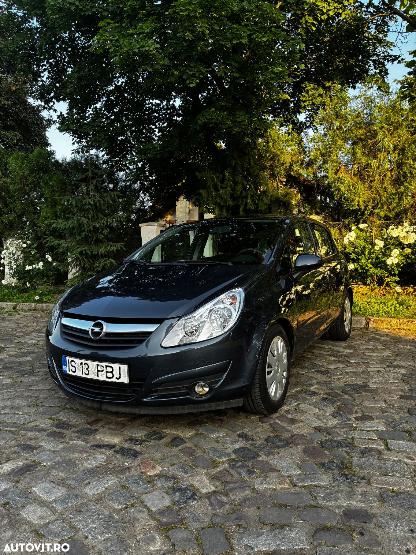Opel Corsa - 1