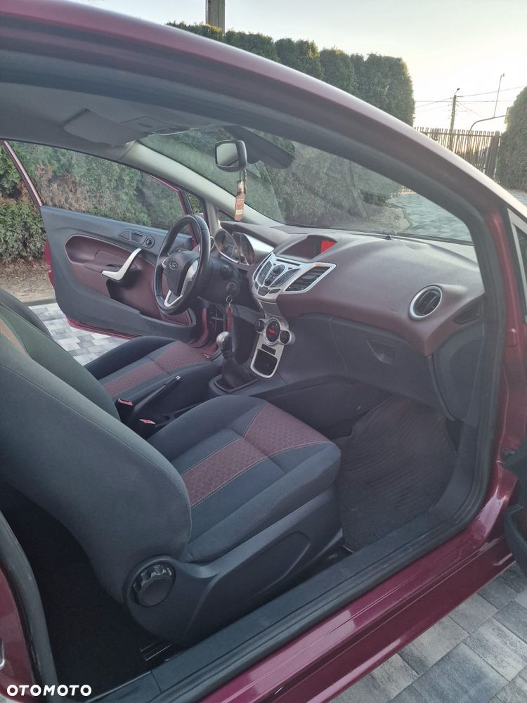 Ford Fiesta 1.25 Titanium - 16